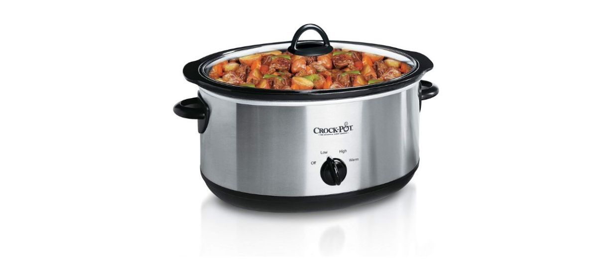 Crock-Pot 7-Quart Oval Manual Slow Cooker with beef stew in it Crock-Pot 7-Quart Oval Manual Slow Cooker with beef stew in it